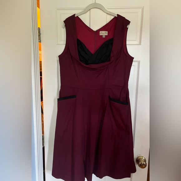 Lindy Bop: Ophelia in Wine (with pockets!) sz 16 - Picture 2 of 7
